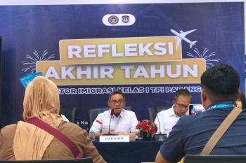 Imigrasi Padang terbitkan 11.523 izin tinggal bagi warga asing ke Sumbar