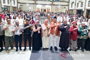 Forkopimda Situbondo pantau langsung pelaksanaan Misa Natal