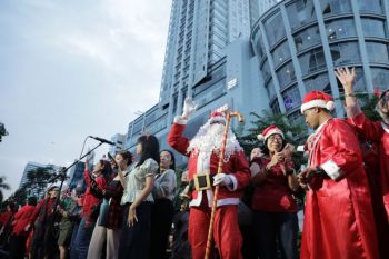 Indonesia highlights family resilience in 2025 Christmas theme
