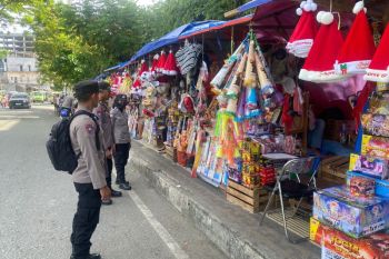 Polda Maluku imbau pedagang tidak menjual petasan jelang tahun baru