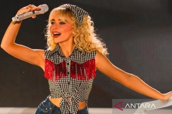 Carpenter jadi penampil utama Coachella, hadirkan Hollywood tempo dulu
