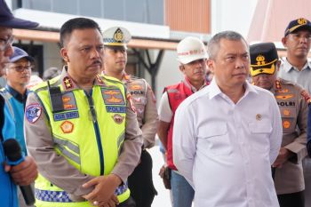 Korlantas tegaskan kendaraan sumbu tiga dilarang lintasi tol selama Nataru
