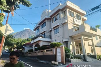 Pos PGA rekam 132 kali gempa embusan Gunung Karangetang