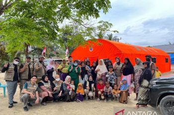 Tim PKM FK Untan bantu borban bencana banjir Aceh