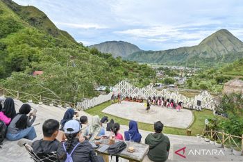 Tajuk ANTARA NTB - Menata arah NTB menuju 2026