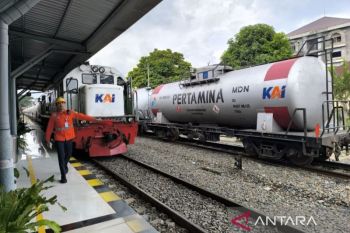 KAI perkuat distribusi BBM demi pemulihan Tapanuli pascabencana