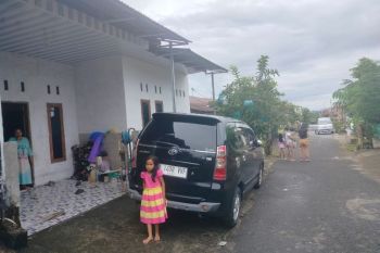 Gempa guncang Agam dua kali, warga berhamburan keluar rumah