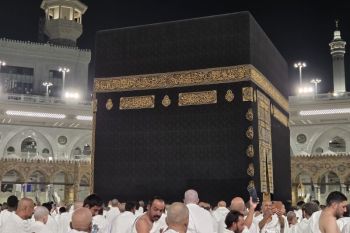 Arab Saudi berlakukan pembatasan masuk ke Makkah mulai 13 April