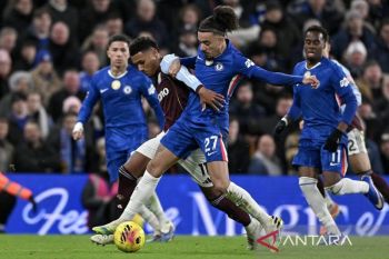 Liga Inggris - Chelsea gagal naik ke empat besar meski ditahan Bournemouth 2-2