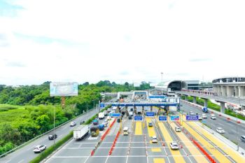 Lalin arah Jakarta di tiga GT tol Jabodetabek meningkat