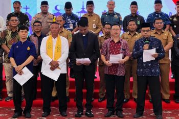 Pemkab Natuna menggelar doa lintas agama demi Indonesia aman, damai dan sejahtera