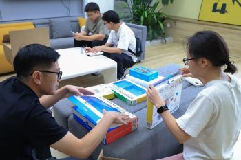 Mainan edukatif pintar raih popularitas di China dan luar negeri