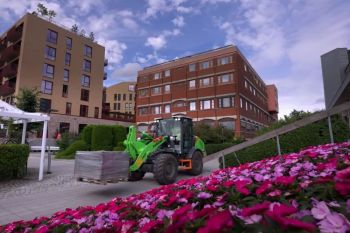 LiuGong Lansir Merek E-Intelligence sebagai Terobosan Alat Berat Konstruksi Ramah Lingkungan yang Memberikan Nilai Tambah