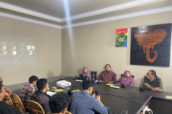 STuEB dorong Sumatera bahu-membahu lawan dominasi energi kotor