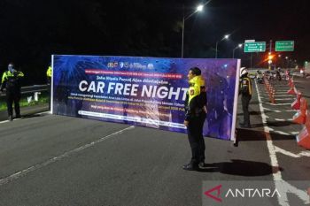 Kendaraan dilarang naik maupun turun di Puncak hingga 01.00 WIB