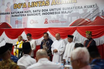 Doa bersama lintas agama warnai perayaan tahun baru 2026 di Kota Pontianak