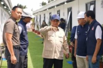 Prabowo Tinjau Struktur dan Fasilitas Hunian Danantara di Aceh Tamiang
