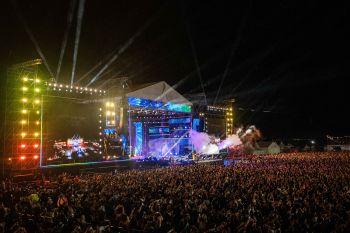 Patuhi larangan pesta kembang api, puncak Batfest 2025 tetap meriah