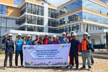PLN alirkan daya listrik 1.110 kVA dukung operasional RS PKU Unimuda Sorong