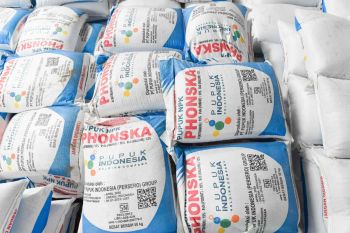 Petani NTB tebus pupuk bersubsidi secara mudah mulai 1 Januari 2026