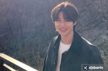 Inspirasi Tahun Baru: Byeon Woo-seok Berbagi Lewat Donasi