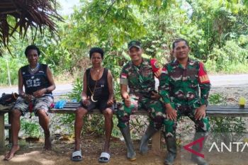 Babinsa Koramil Benawa perkuat "komunikasi" dengan warga Yalimo