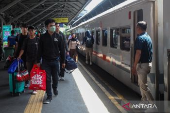 Daop 8 catat 43 ribu orang manfaatkan KA jelang berakhirnya Nataru