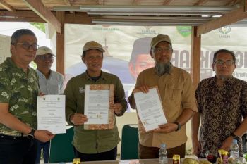 Unhas dan Pemkab Barru kolaborasi pengentasan kemiskinan