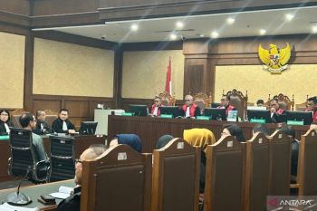 Nadiem didakwa rugikan negara Rp2,18 triliun di kasus Chromebook