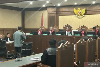 Nadiem denies Rp809 billion graft claim in Chromebookcase