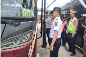 Liburan usai, 631 penumpang tiba di Terminal Lebak Bulus