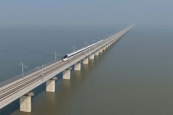 Panjang jalur kereta China tembus 165.000 km