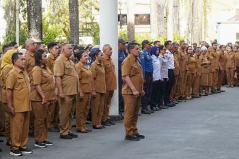Pemkot Ambon terima mobil hibah BNPB untuk penanganan darurat
