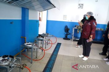 Satu tahun MBG, pemerintah serap 780 ribu tenaga kerja di 38 provinsi