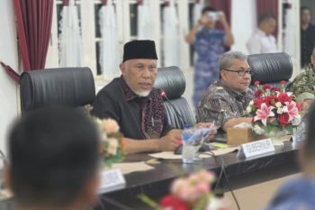 Cuaca masih sulit diprediksi, Gubernur Mahyeldi imbau masyarakat tetap waspada