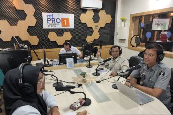 Sosialisasikan KUHP Nasional, Kanwil Kementerian Hukum Riau Gelar Dialog Interaktif di RRI Pekanbaru
