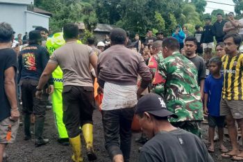 Tim gabungan temukan lagi 1 korban meninggal akibat banjir di Sitaro