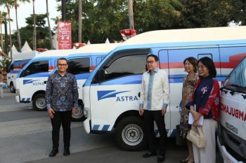 Astra serahkan 35 unit ambulans guna dukung layanan kesehatan