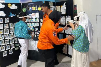 BPBD Makassar kenalkan tekonologi VR ke siswa saat hadapi bencana