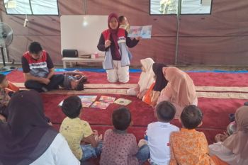 Guru: Anak-anak masih banyak trauma banjir di Pidie Jaya