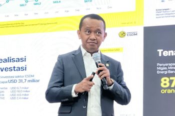 Bahlil kaji diskon listrik untuk daerah terdampak bencana Sumatera