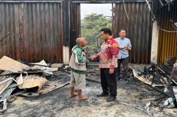 Bupati Shalahuddin pastikan pemda siap bantu warga korban kebakaran