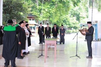 Pemkab Sidoarjo minta seluruh pejabat jalankan fungsi layani masyarakat