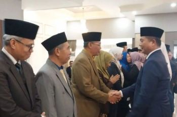 Ketika kursi birokrasi bergeser