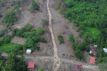 Gov't to provide housing compensation for disaster victims in Sumatra