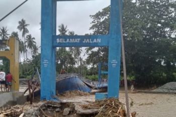 Sebanyak enam desa di Sindue Kabupaten Donggala terdampak banjir
