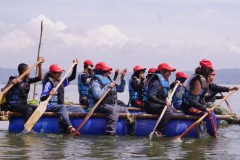 OBI gelar pelatihan bagi anak panti asuhan di Waduk Jatiluhur