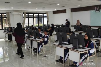 Mensos: Sekolah Rakyat terapkan inovasi tes DNA talenta berbasis AI