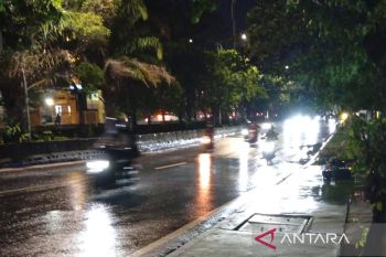 Banjir di Jalan Daan Mogot Jakarta Barat mulai surut