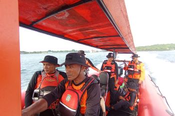 Pemancing tenggelam di perairan Konawe Selatan, Basarnas Kendari kerahkan tim SAR